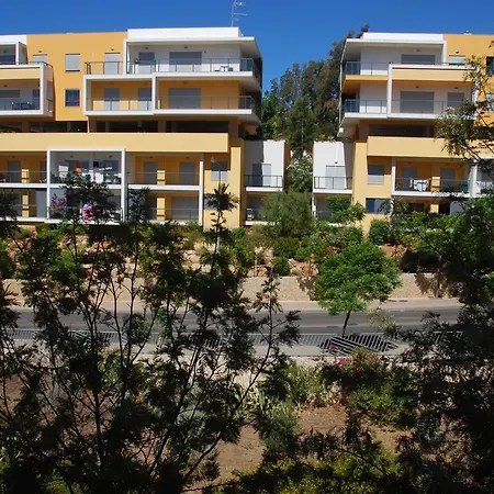 Beautiful T3 Apartament Near Marina And Beach * Портиман