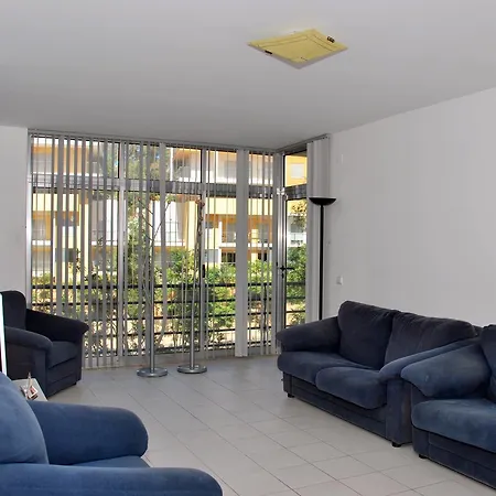Beautiful T3 Apartament Near Marina And Beach *
