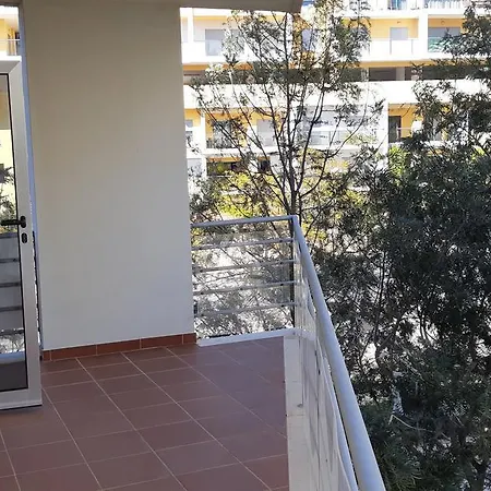 Beautiful T3 Apartament Near Marina And Beach Апартаменты