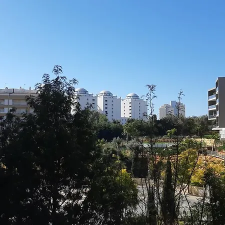 Апартаменты Beautiful T3 Apartament Near Marina And Beach Портиман