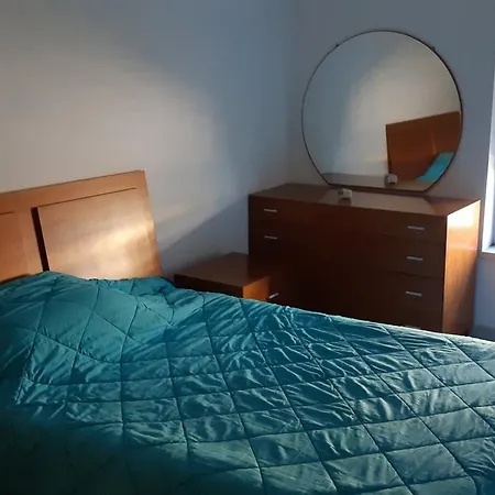 Beautiful T3 Apartament Near Marina And Beach 아파트 *
